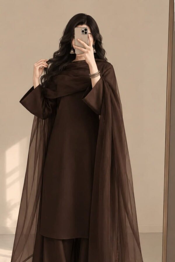 alysia wear
